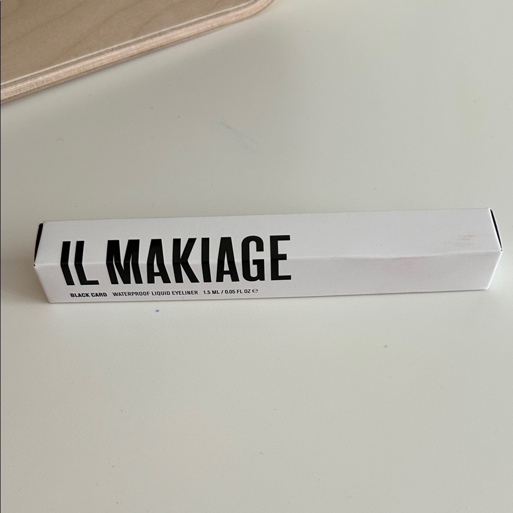 BNIB IL MAKIAGE Black Card Waterproof Eyeliner